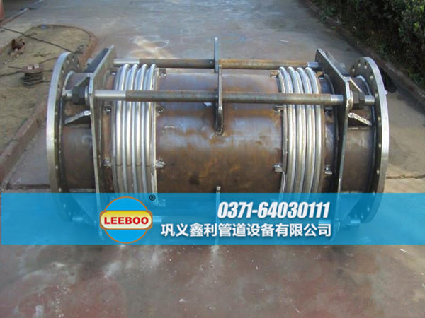 未噴漆的大拉桿橫向波紋<a href=http://www.zdtrends.cn target=_blank class=infotextkey>補(bǔ)償器</a>